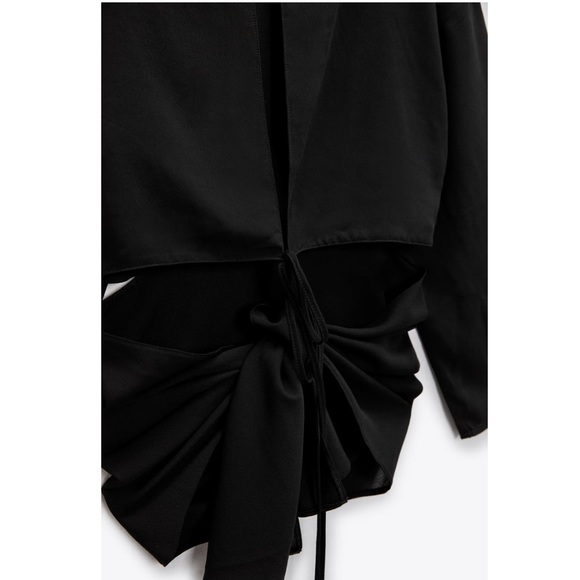 Zara Asymmetric Flowy Top - Picture 8 of 10